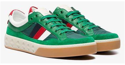 gucci sneakers green bottom.